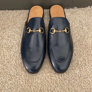 Brand NEW - never worn - Navy Gucci slides size 41 (11 or 10.5)